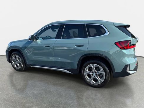 Used 2023 BMW X1 xDrive28i w/ Convenience Package AWD/4WD image 3