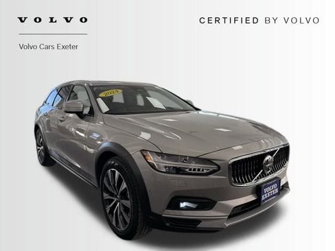 Certified 2024 Volvo V90 B6 Cross Country Plus image 6