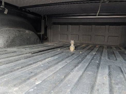 Used 2018 RAM 2500 SLT AWD/4WD image 24
