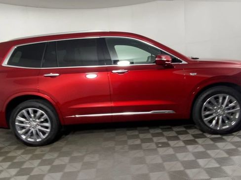 New 2025 Cadillac XT6 Premium Luxury w/ Technology Package image 2