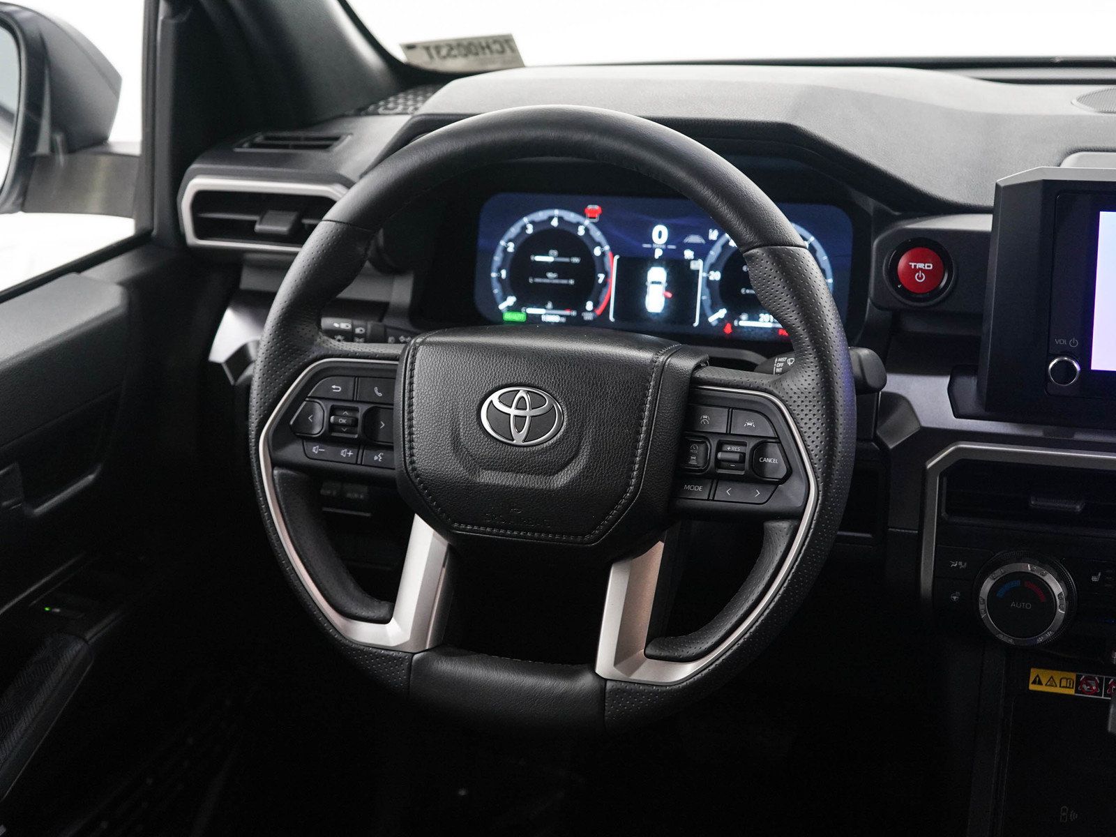 Used 2025 Toyota 4Runner TRD Off-Road AWD/4WD image 14