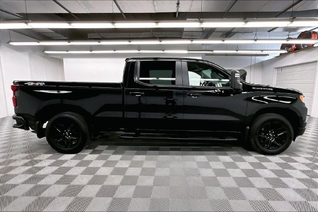 Used 2024 Chevrolet Silverado 1500 RST AWD/4WD image 15