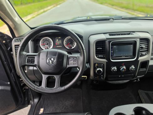 Used 2015 RAM 1500 Tradesman w/ Popular Equipment Group AWD/4WD image 16