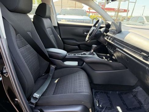 Used 2026 Honda HR-V LX image 7