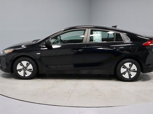 Used 2018 Hyundai Ioniq Blue image 8