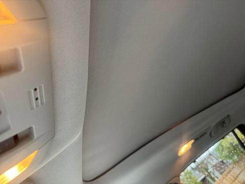 Used 2023 Toyota Highlander Platinum image 29