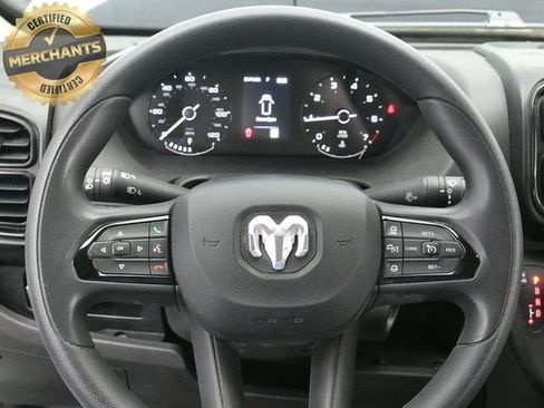 Used 2025 RAM ProMaster 2500 w/ Convenience Group image 15