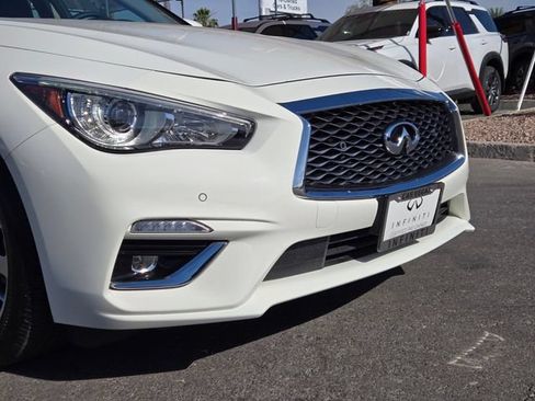 Certified 2023 INFINITI Q50 Luxe RWD image 2