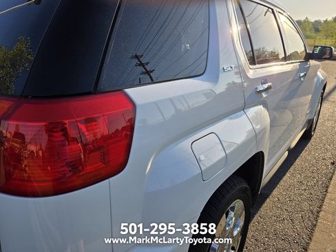 Used 2016 GMC Terrain SLT w/ Open Road Package FWD image 8