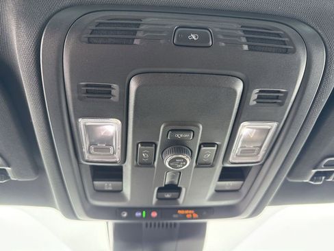 Certified 2025 Chevrolet Tahoe High Country image 26