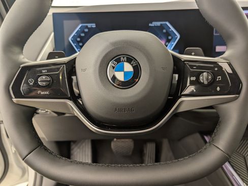 Used 2026 BMW X3 xDrive30 w/ Convenience Package AWD/4WD image 14