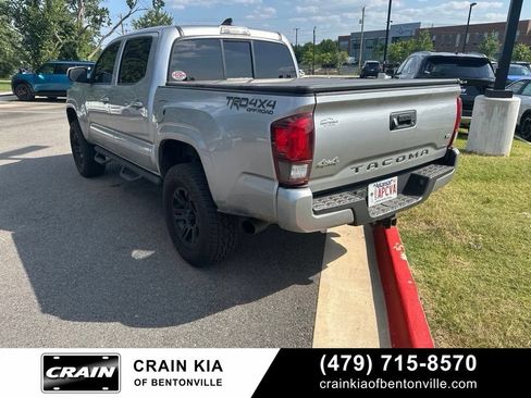Used 2021 Toyota Tacoma SR AWD/4WD image 5