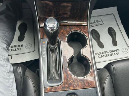 Used 2014 Chevrolet Impala LT w/ Convenience Package FWD image 23