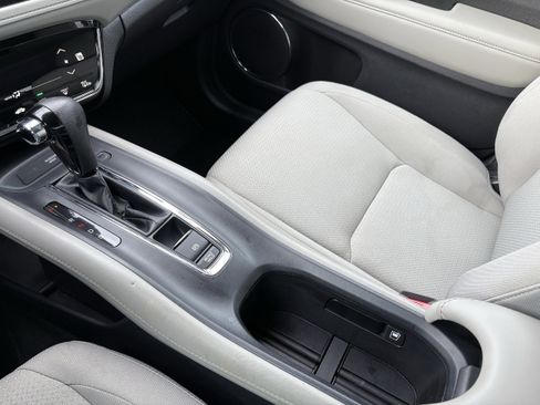 Used 2022 Honda HR-V EX image 20