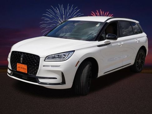 Used 2023 Lincoln Corsair Reserve w/ Jet Appearance Package AWD/4WD image 11