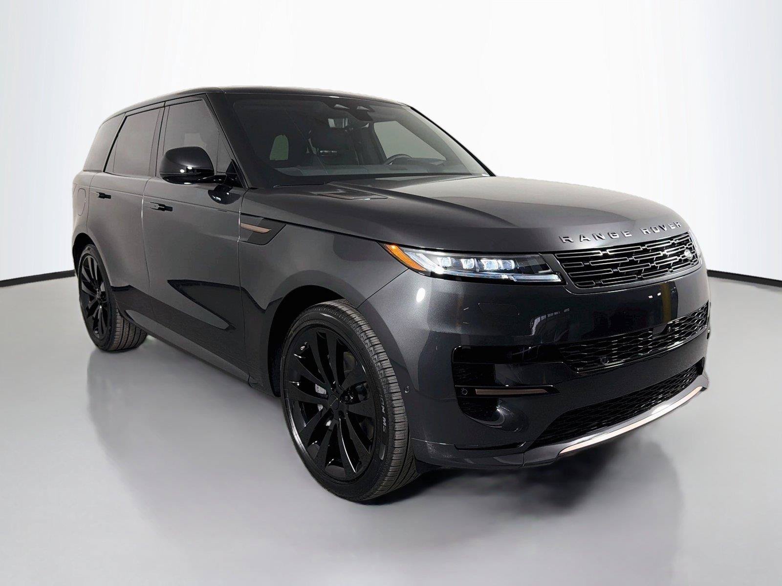 New 2026 Land Rover Range Rover Sport Dynamic SE AWD/4WD image 3