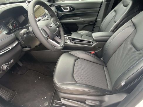 New 2026 Jeep Compass Latitude AWD/4WD image 13