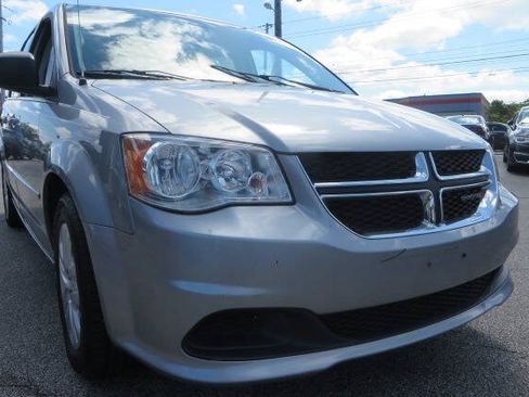 Used 2016 Dodge Grand Caravan SE w/ Quick Order Package 29E SE FWD image 30