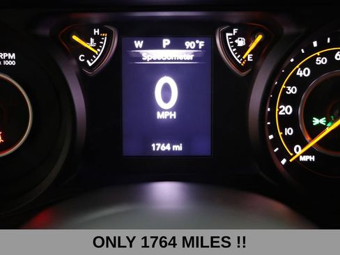 Used 2025 Jeep Wrangler Unlimited Sport AWD/4WD image 8