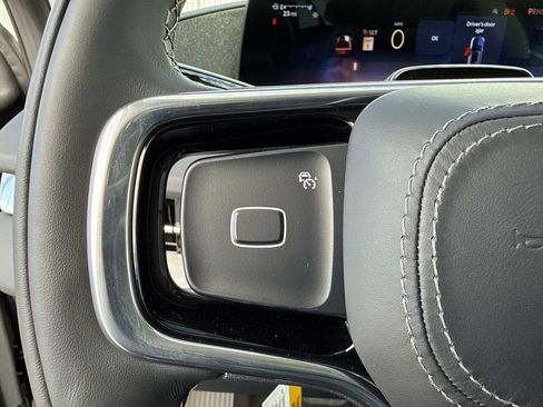New 2026 Lincoln Navigator Reserve AWD/4WD image 34