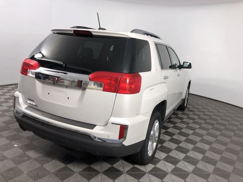 Used 2017 GMC Terrain SLT w/ Open Road Package image 8