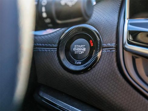 New 2026 Jeep Compass Latitude image 25