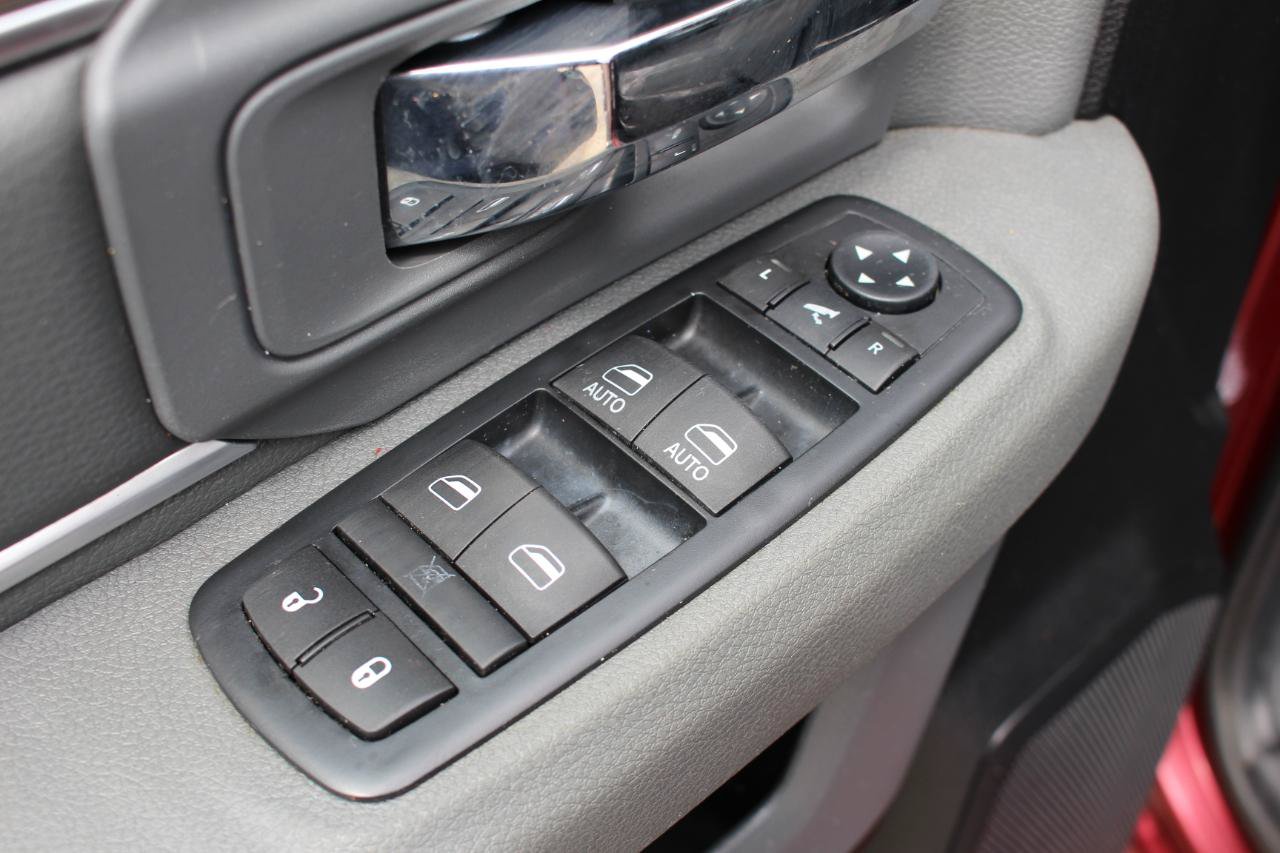 Used 2016 RAM 1500 Big Horn AWD/4WD image 13