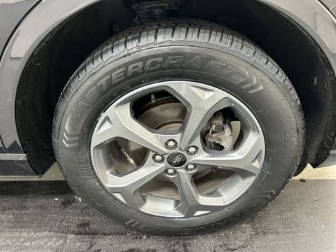 Used 2024 Ford Escape ST-Line AWD/4WD image 8
