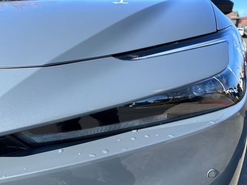 New 2026 Toyota Prius LE image 9