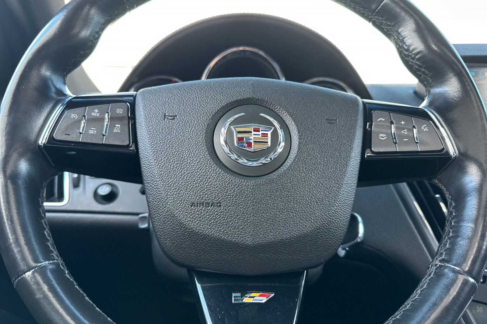Used 2013 Cadillac CTS V RWD image 33