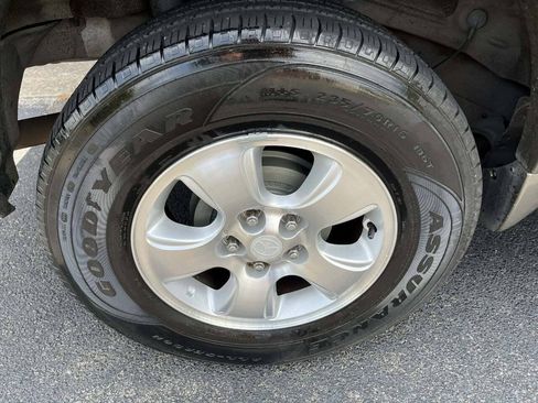 Used 2003 MAZDA Tribute LX FWD image 15