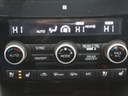 Certified 2022 Subaru Ascent Touring image 19