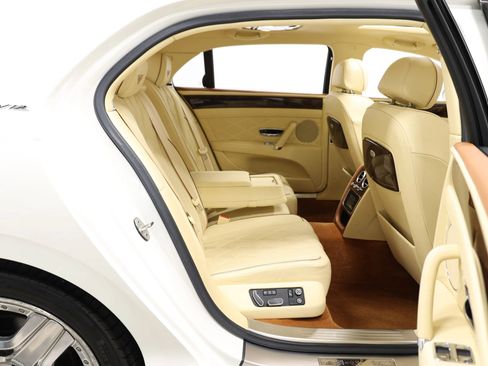 Used 2014 Bentley Flying Spur W12 AWD/4WD image 79