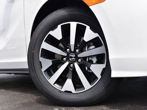 New 2026 Honda Odyssey EX-L image 3