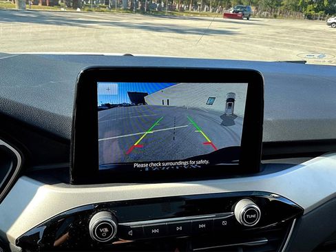 Certified 2021 Ford Escape SE image 20