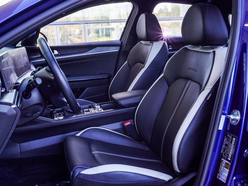 Used 2025 Kia K5 GT-Line w/ GT-Line Premium Package image 20