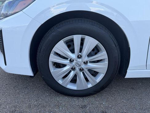 Used 2024 Nissan Sentra S FWD image 24
