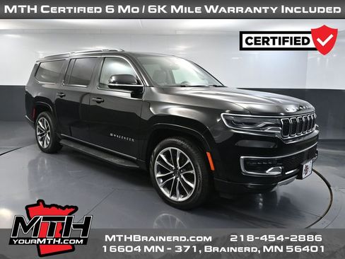 Used 2024 Jeep Wagoneer L Series II w/ Premium Group I image 1