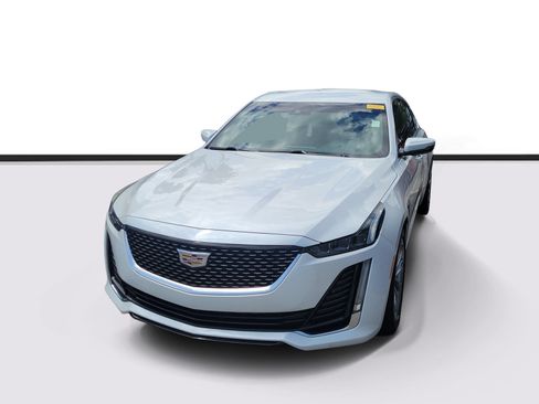 Used 2021 Cadillac CT5 Premium Luxury RWD image 3