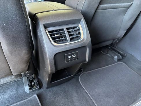 Used 2026 Chevrolet Blazer LT FWD image 22