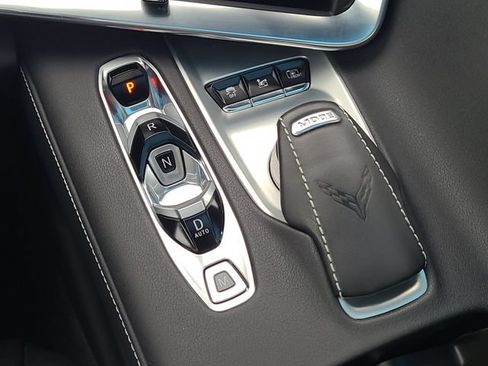 Used 2020 Chevrolet Corvette Stingray Preferred Cpe w/ 2LT Preferred Equipment Group RWD image 22