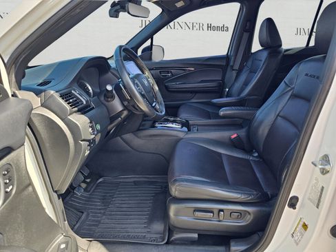 Used 2022 Honda Ridgeline Black Edition image 17