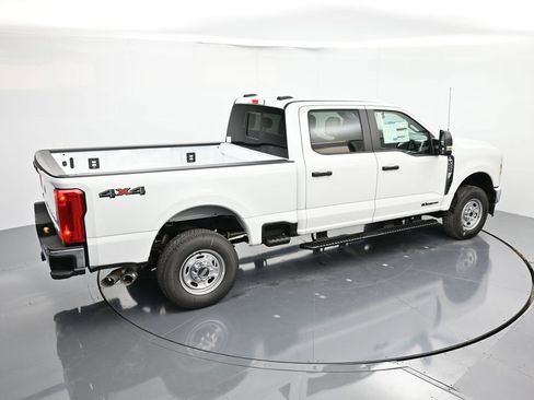 New 2025 Ford F250 XL w/ XL Chrome Package image 33
