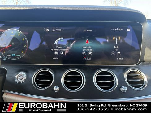Used 2022 Mercedes-Benz E 450 4MATIC Sedan image 18