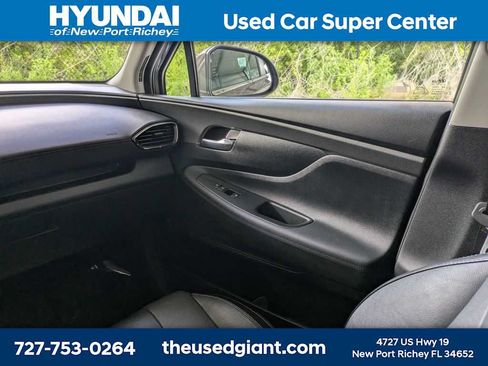 Used 2020 Hyundai Santa Fe SE w/ Cargo Package FWD image 19