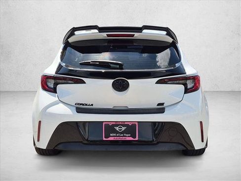 Used 2024 Toyota Corolla SE w/ SE Package FWD image 7