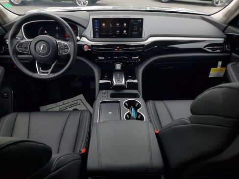 Certified 2026 Acura MDX FWD image 17