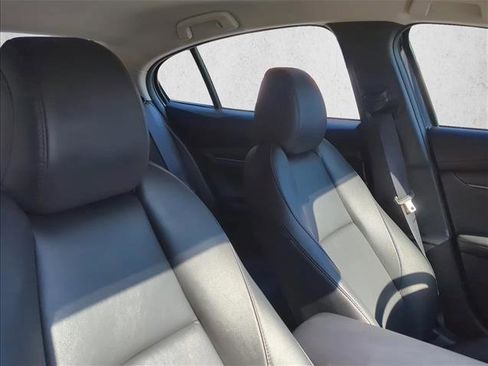 Used 2025 MAZDA MAZDA3 s image 22