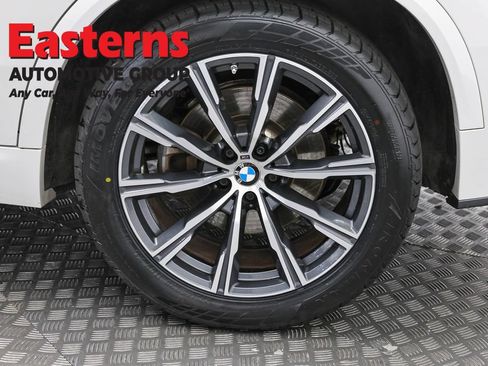 Used 2023 BMW X5 xDrive40i w/ M Sport Package AWD/4WD image 35