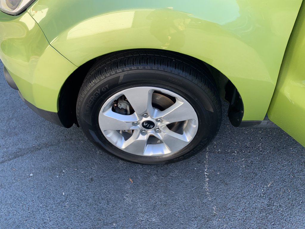 Used 2018 Kia Soul FWD image 27